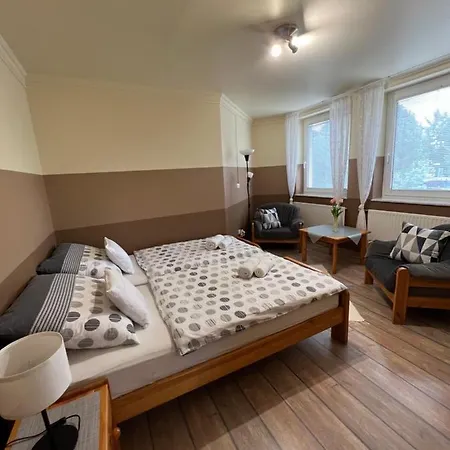 Holler Vendeghaz Ii. Apartment Buk Exterior photo